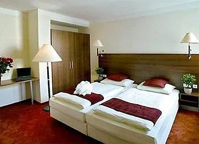 Plaza Otel
